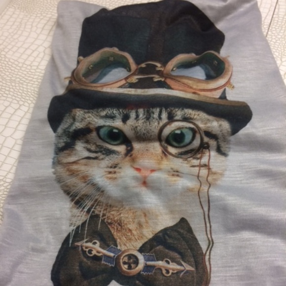 Cat in the Hat Tank Super Cute - Picture 2 of 5